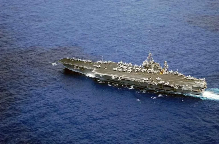 USS-Kitty-Hawk-cv-63