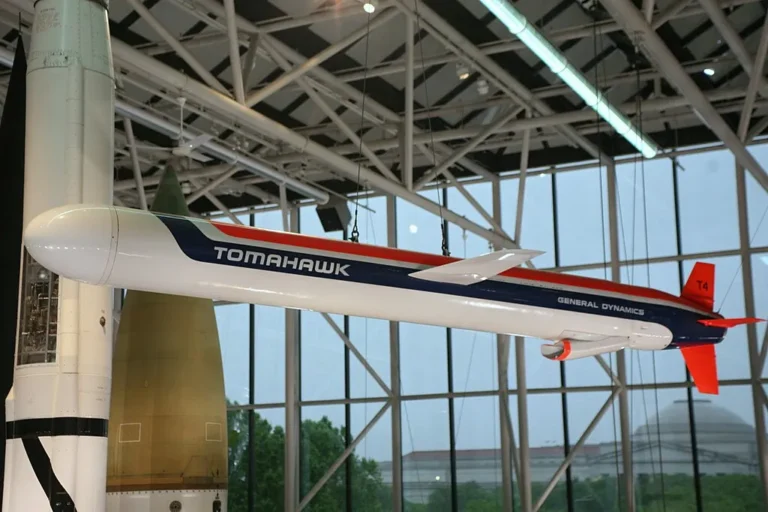 bgm-109 tomahawk cruise missile