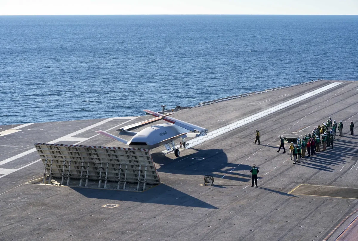 boeiing mq-25 stingray drone