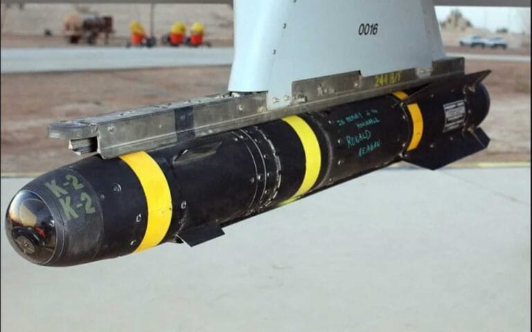 agm-114-hellfire-missile