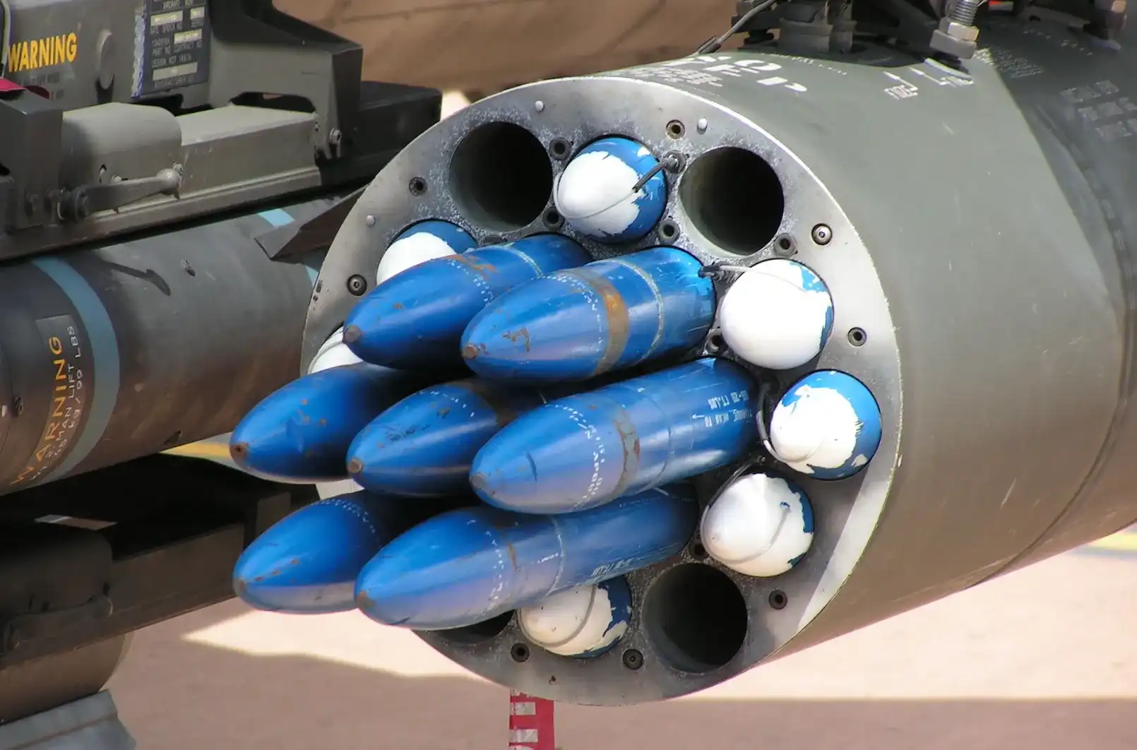 hydra-70-rocket-pod