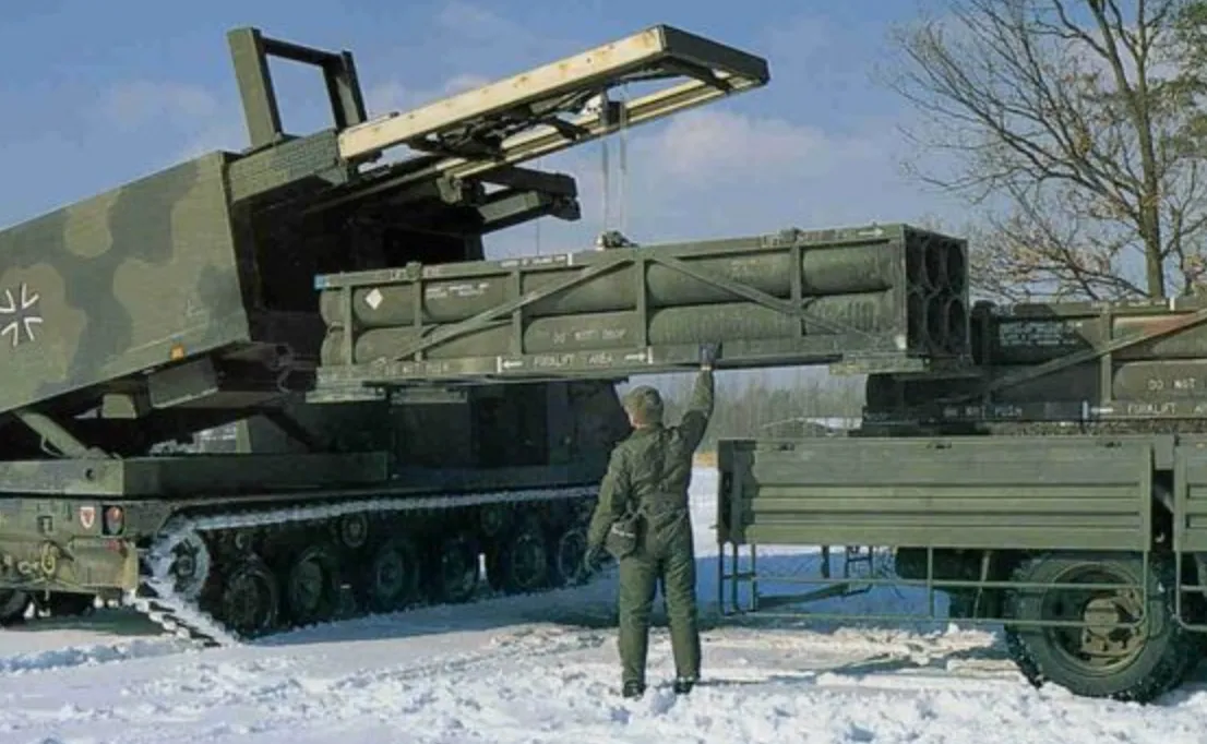 m270-mlrs-reload