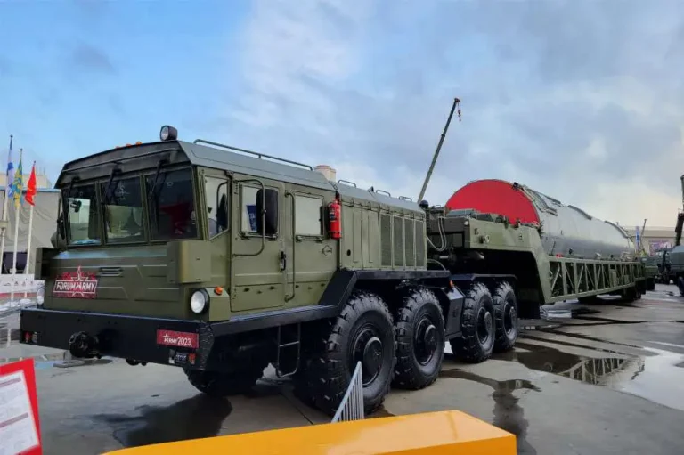 Avangard-missile-system