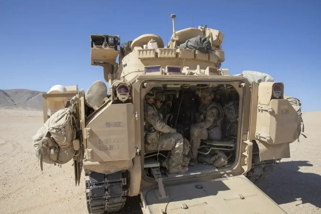 bradley-fighting-vehicle-inside