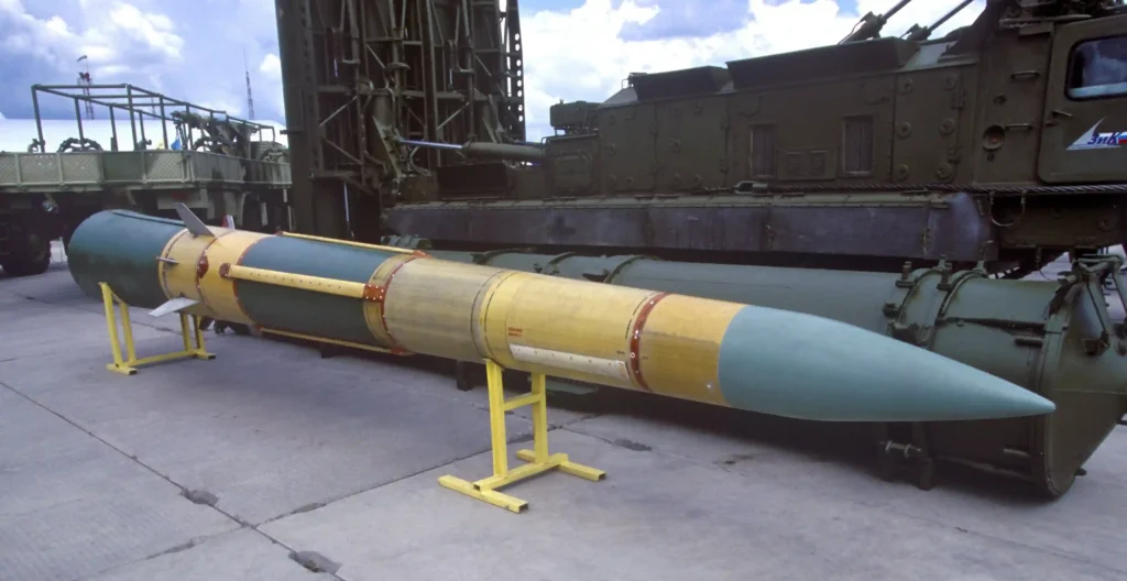 9M83 missiles