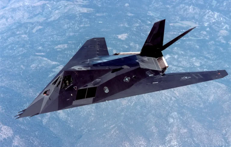 lockheed f 117 nighthawk stealth fighter f-117 nighthawk stealth fighter
