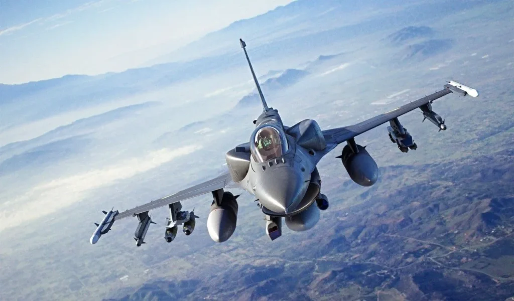 f 16 fighting falcon f-16 fighting falcon