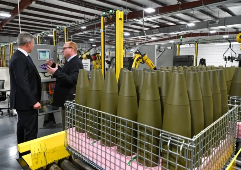 US Army Opens New 155mm Artillery Munition
