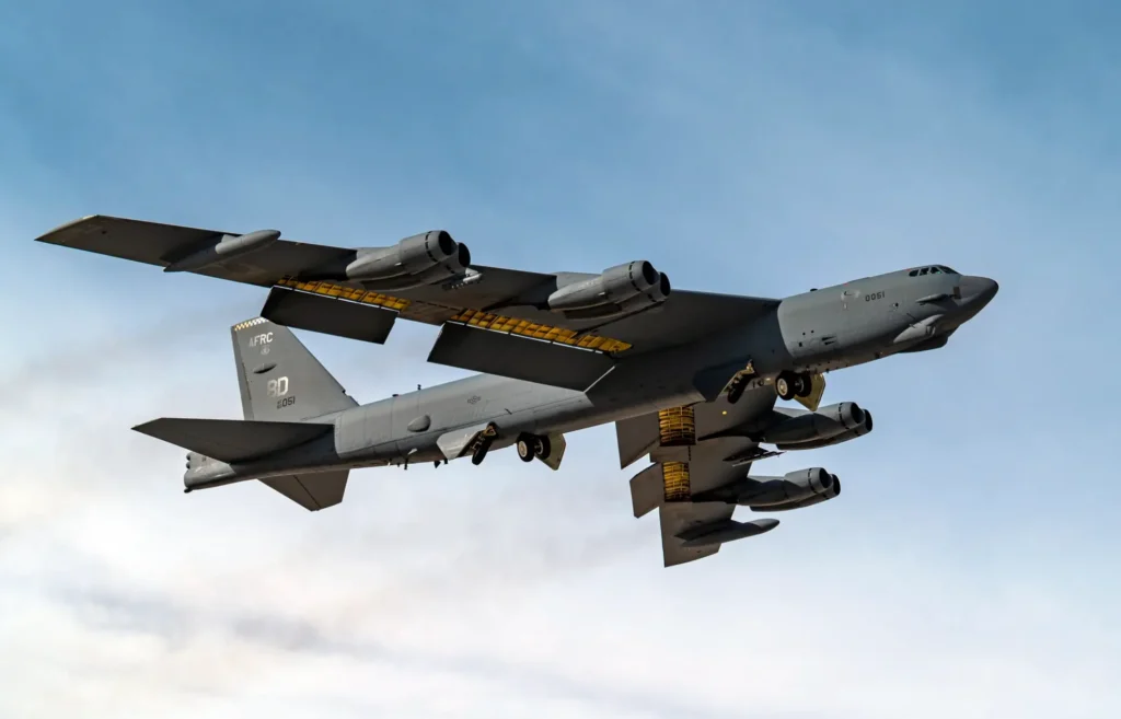 b-52 stratofortress bombing