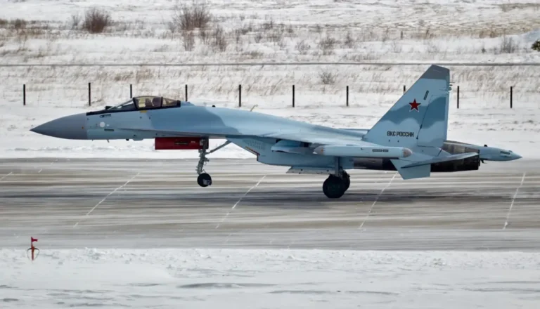 Russia Received First Batch of Su-35s Fighter