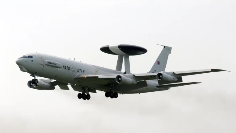 Boeing E-3 Sentry