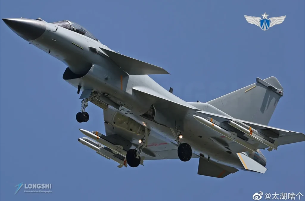 j 10 arms pl 15 missile J-10 Arms PL-15 Missile