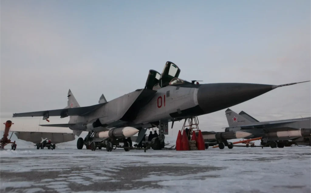 MiG-31BM and R-37 Missile