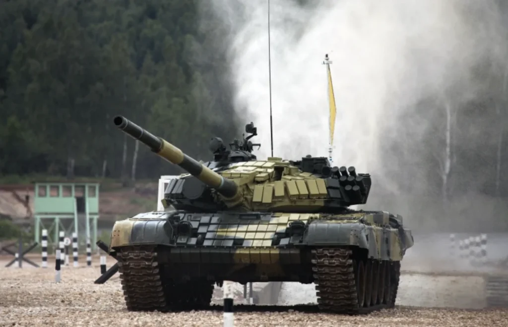 t 72b tank T-72B Tank