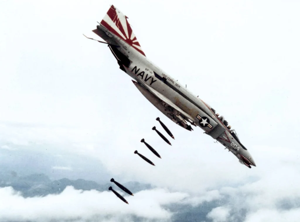 F 4B phantom F-4B phantom