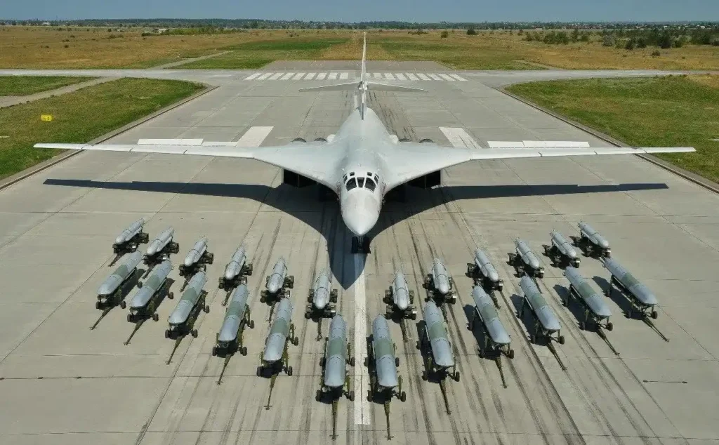 tu-160 weapon payload