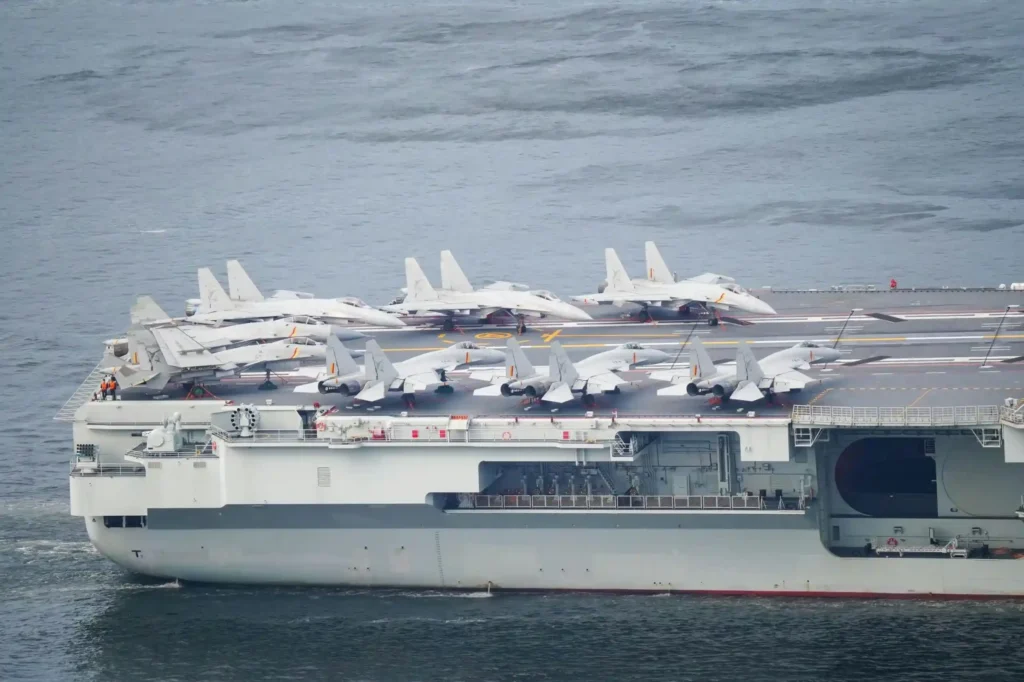 shandong carrier flight deck