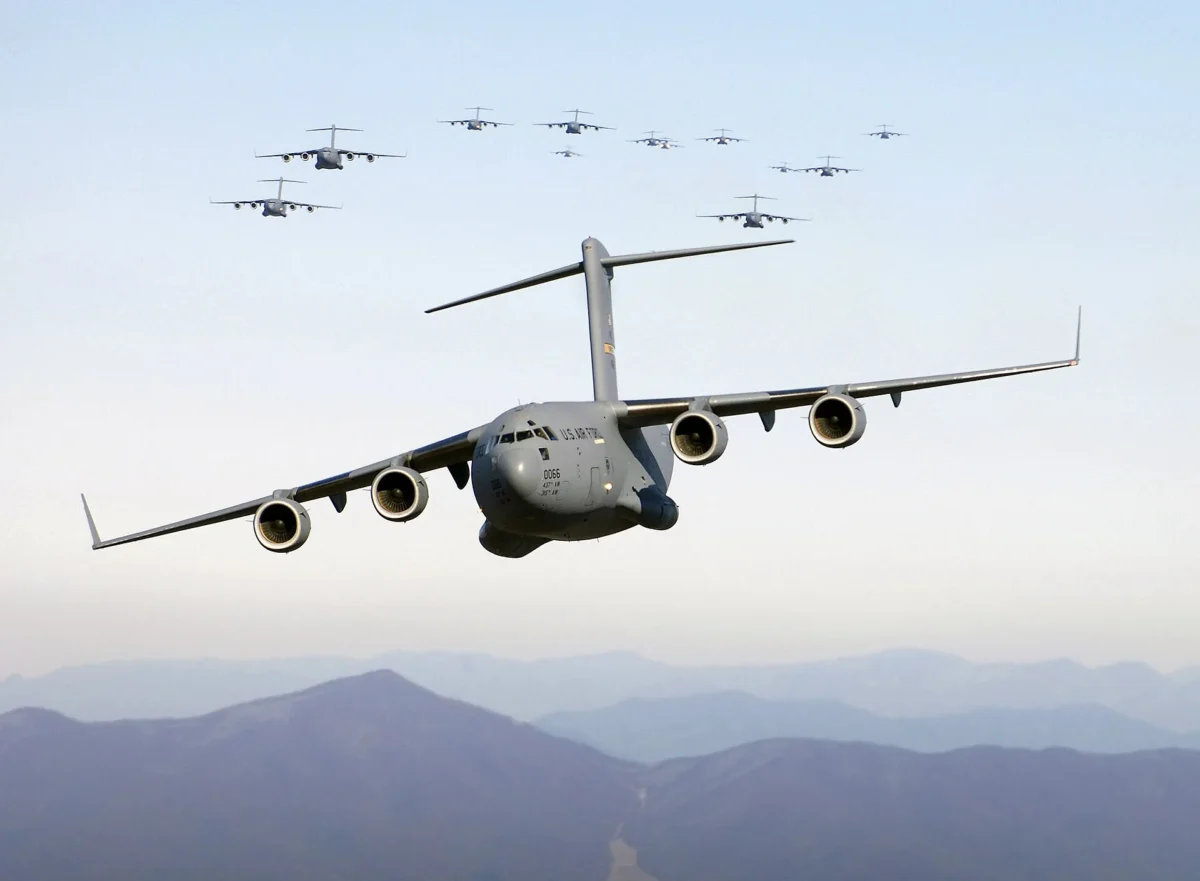 c-17 transport aircraft