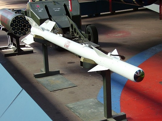 aim-9b sidewinder