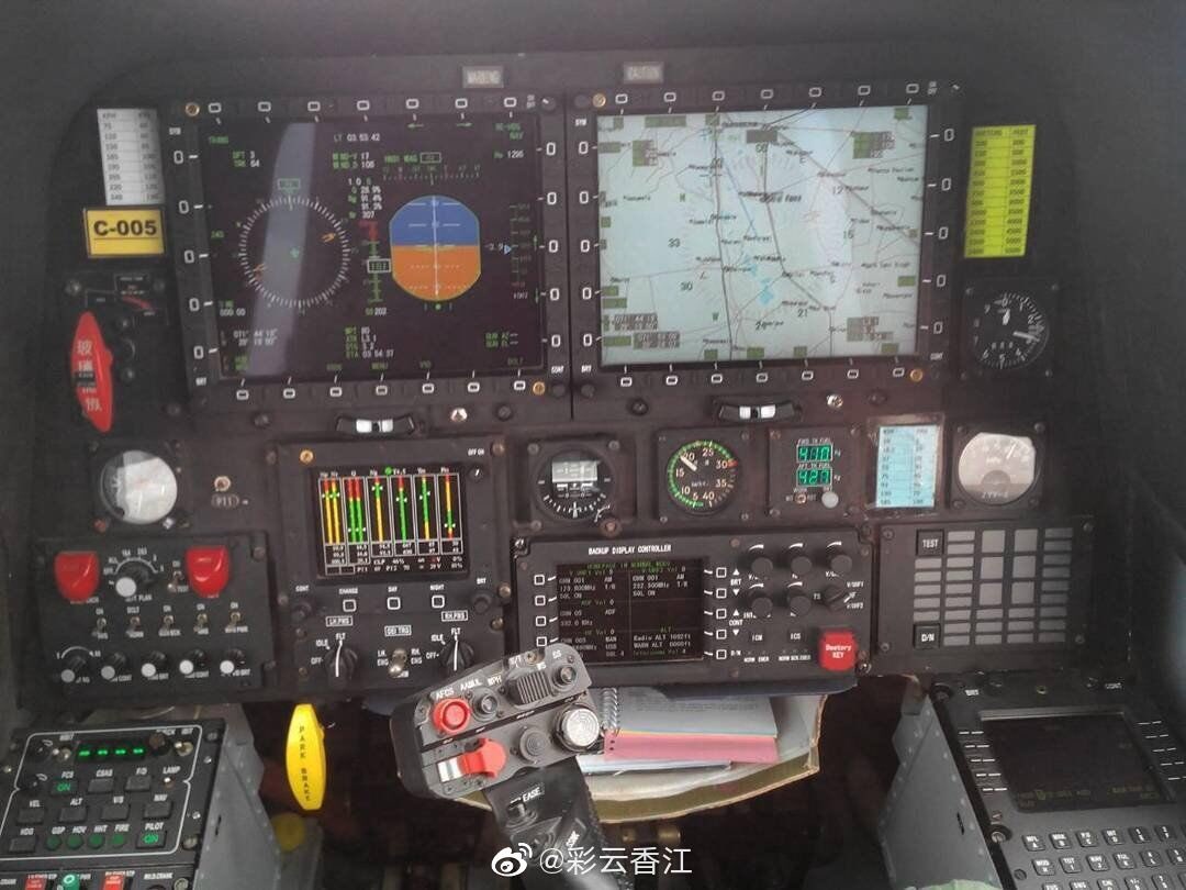 change z-10 cockpit
