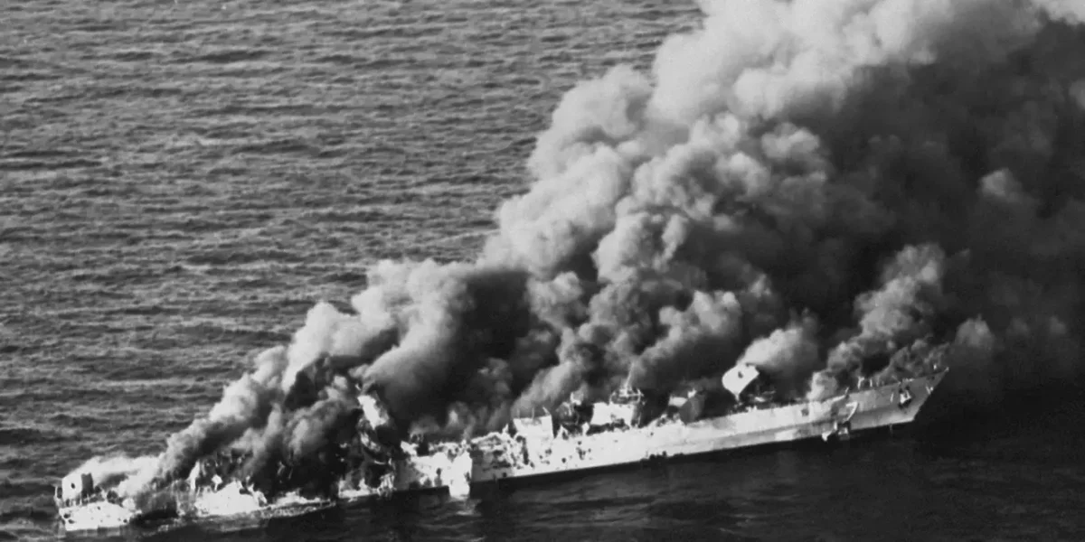 iranian rigate after hit by harpoon missile