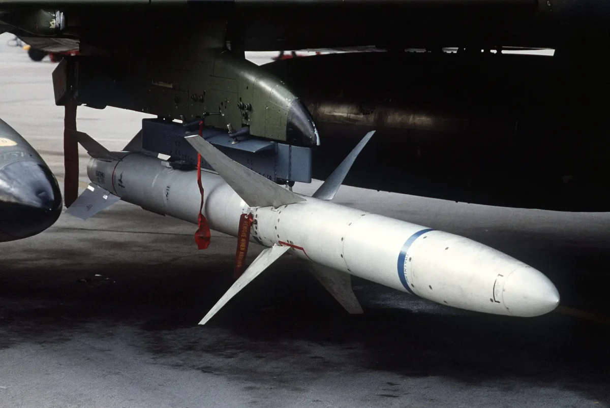 AGM 88 HARM AGM-88 HARM missile