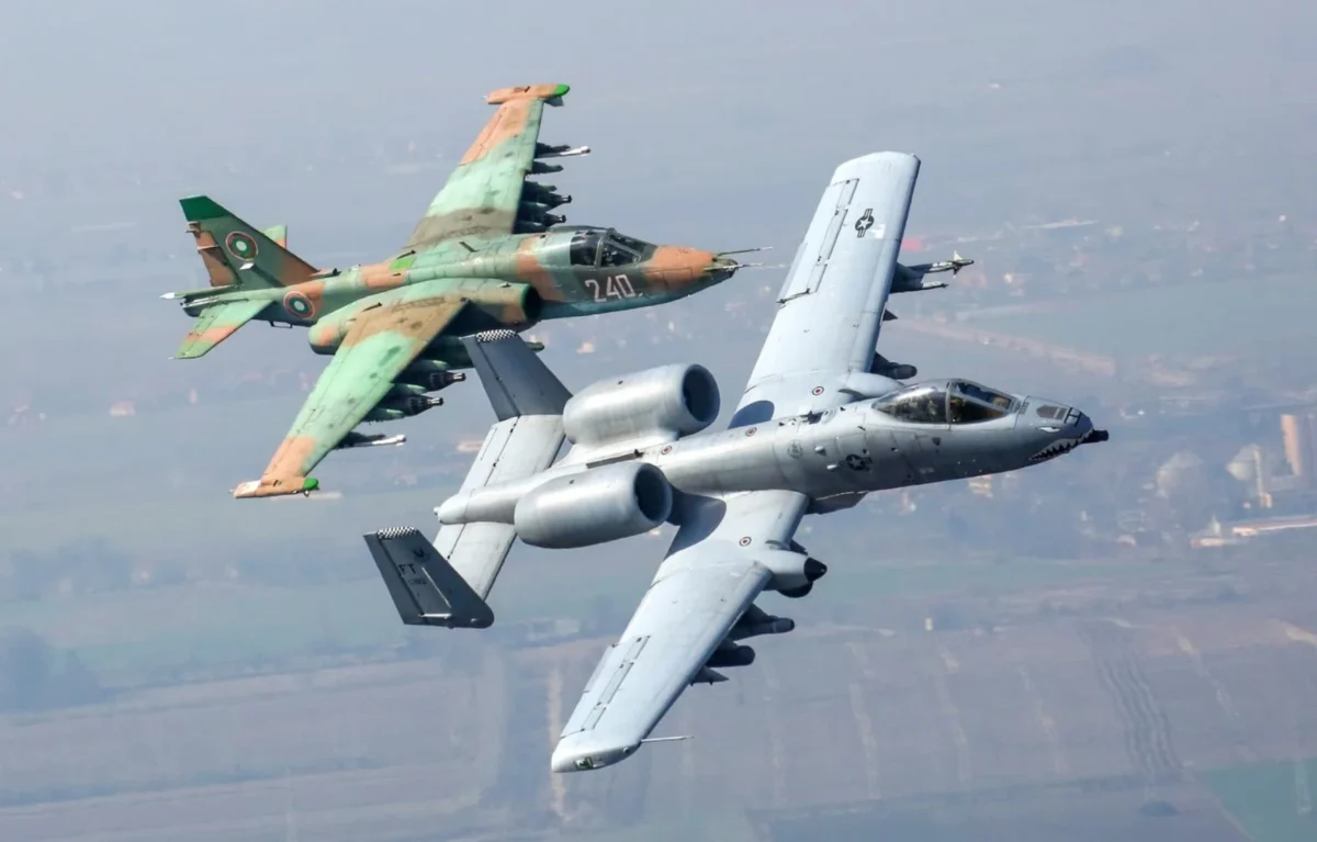 Su-25 vs A-10 Warthog