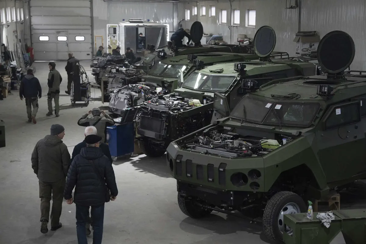 ukraine mortar factory entrepreneur kuzmin Ukrainian entrepreneur producing homemade weapons during the war.