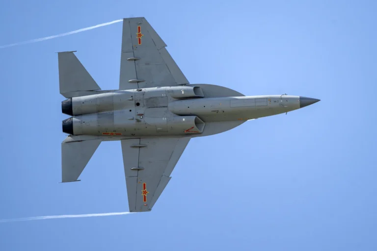 China upgrades Hongdu JL-10