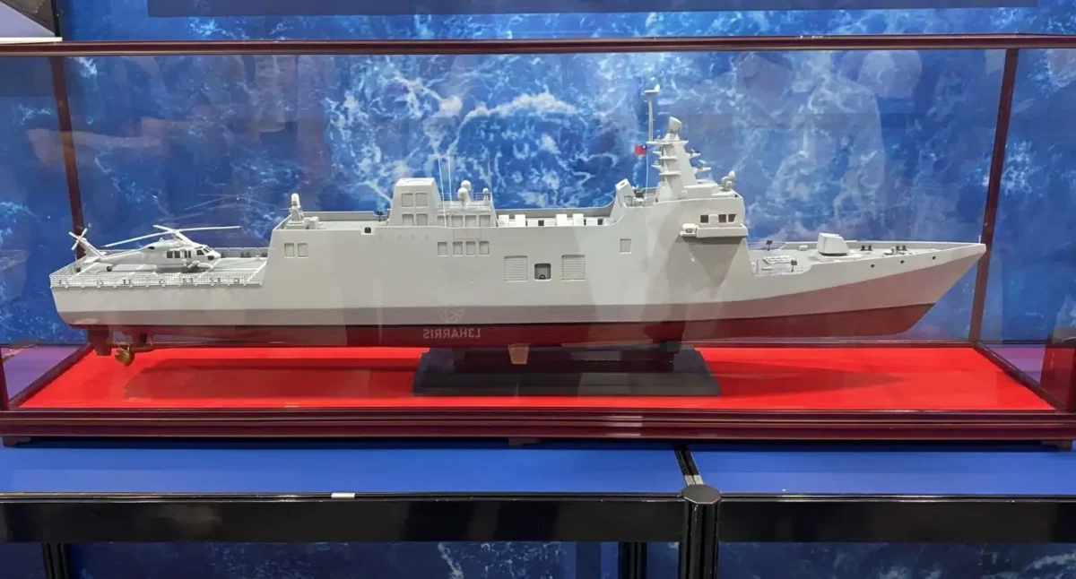 Model of Taiwan’s Next-Generation Light Frigate at TADTE 2025