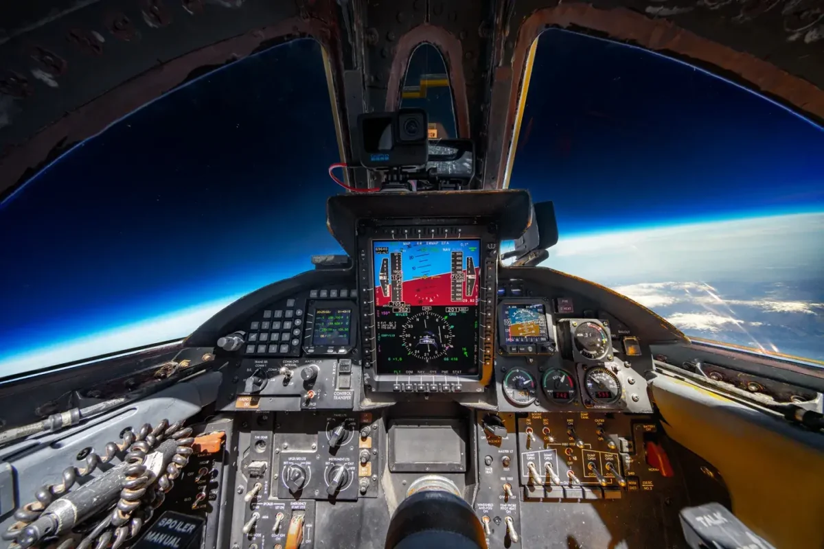 u-2 spy plane cockpit
