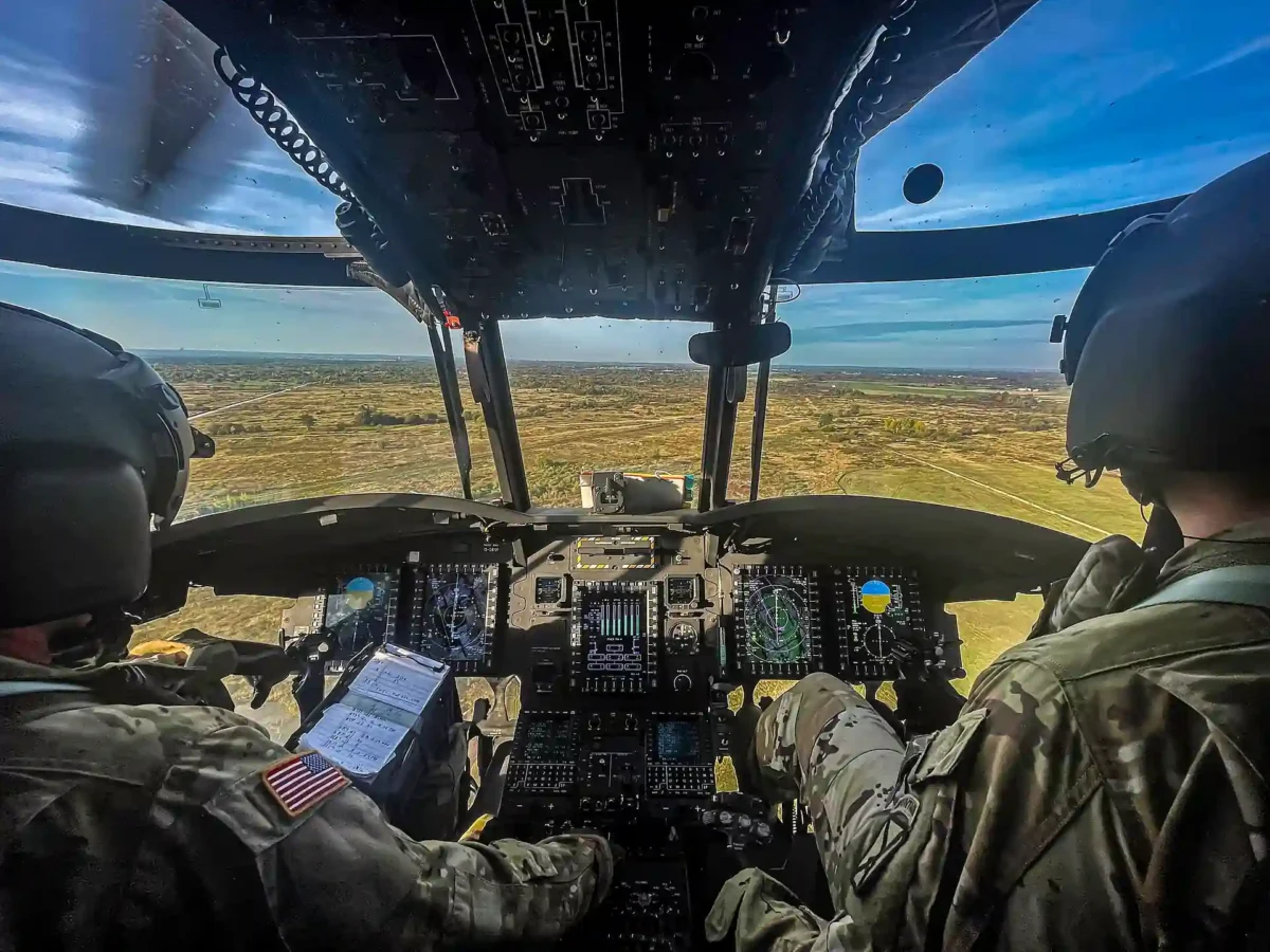 CH 47 chinook Cockpit ch-47 chinook cockpit