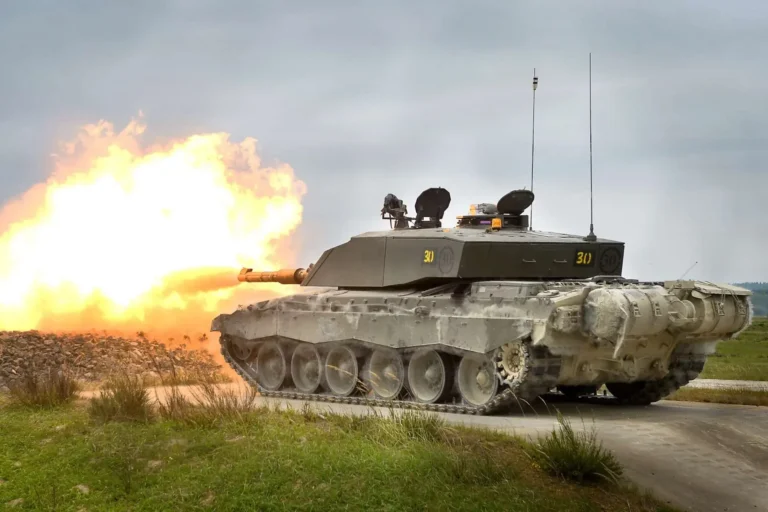 UK Expands Challenger 2 Tank Fleet