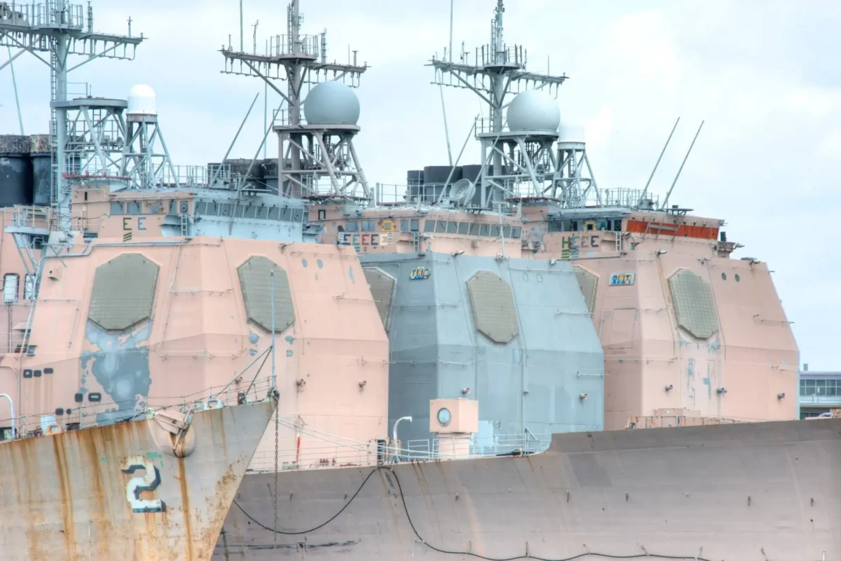 ticonderoga class cruiser decommissioned Ticonderoga-class cruiser decommissioned