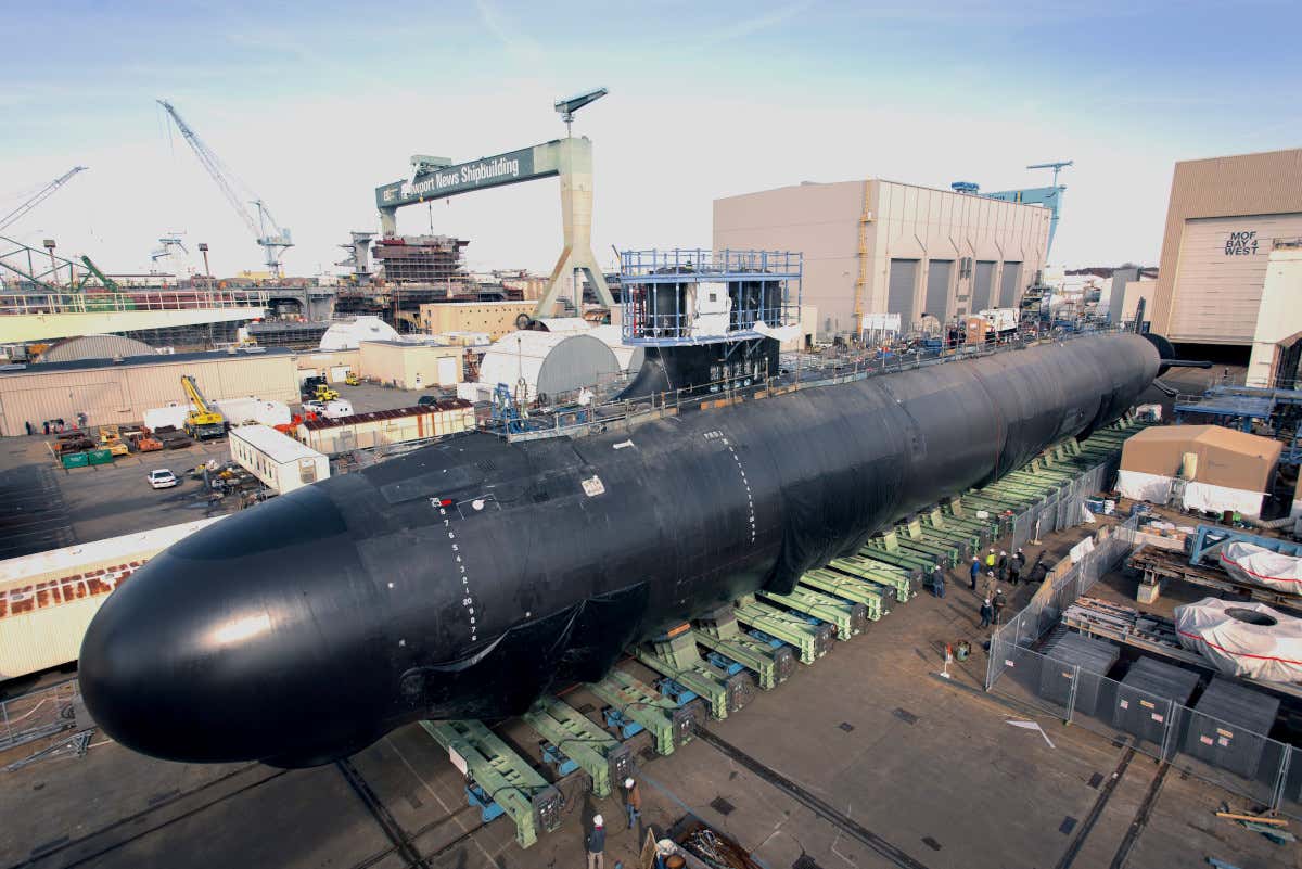 first columbia class submarine the first Columbia-class submarine