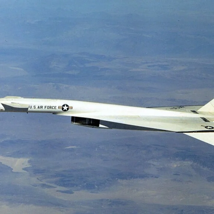 XB-70 Valkyrie: Why the Mach 3 Bomber Was Cancelled