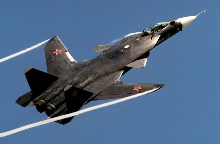 Sukhoi Su-47 Berkut