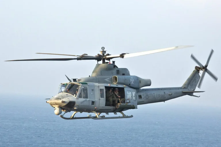Bell UH-1Y Vernom Helicopter