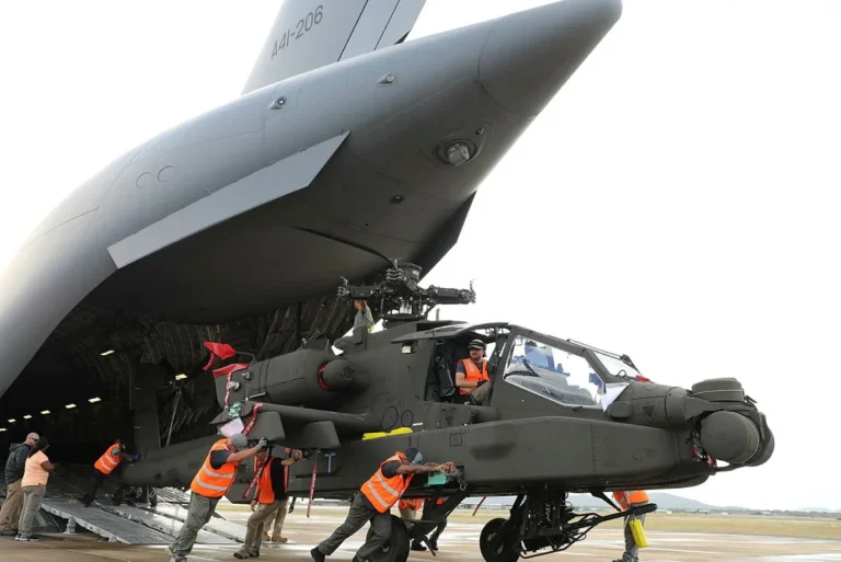 Australia AH-64E Apache Delivery Expands Army Attack Capability