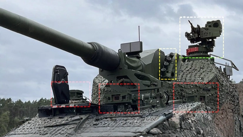 RCH 155 howitzer weapon systems
