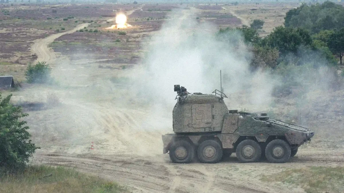 rch 155 wheeled howitzer