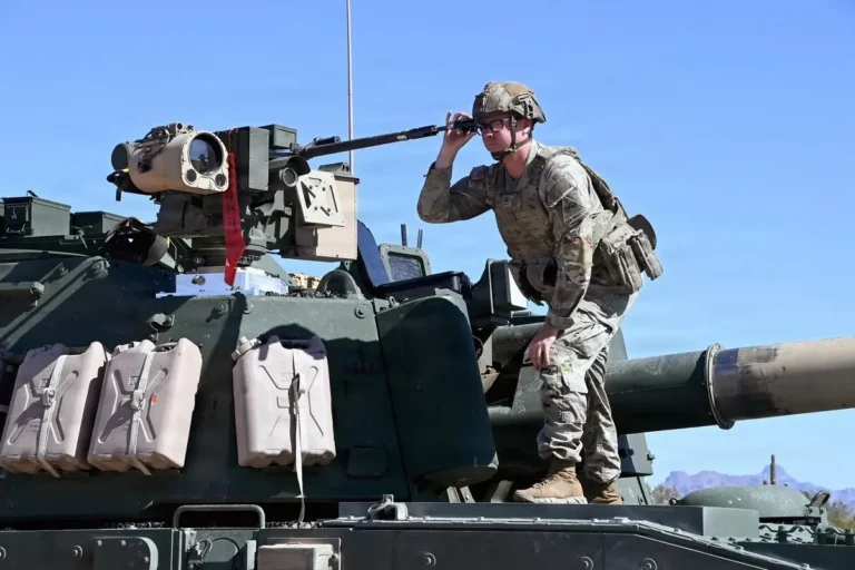 U.S. Army Tests LP CROWS M109A7 Paladin Against Drone Threats