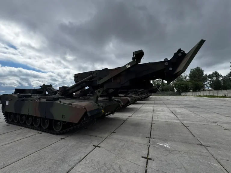 Poland Fields M1110 Assault Bridge